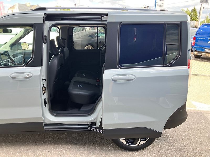 Ford Tourneo Courier (2026) Active, Tourneo, 1.0 EcoBoost - fotka 25 z 35