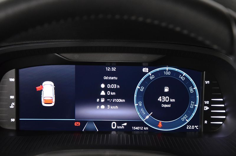 Škoda Octavia (2023) Combi 1.5TSI 110 Style - fotka 13 z 19