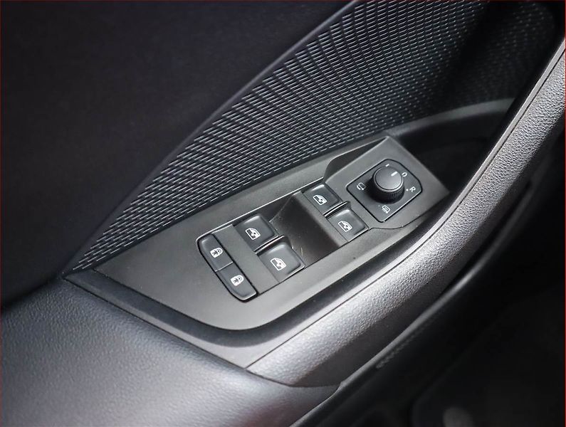 Škoda Octavia (2022) Ambition Plus 2.0 TDI - fotka 16 z 20