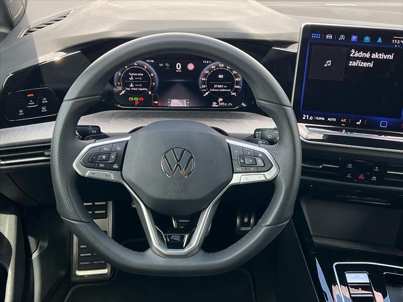 Volkswagen Golf Variant 1,5 e-TSi 110kW 7DSG R-Line  R - fotka 15 z 26