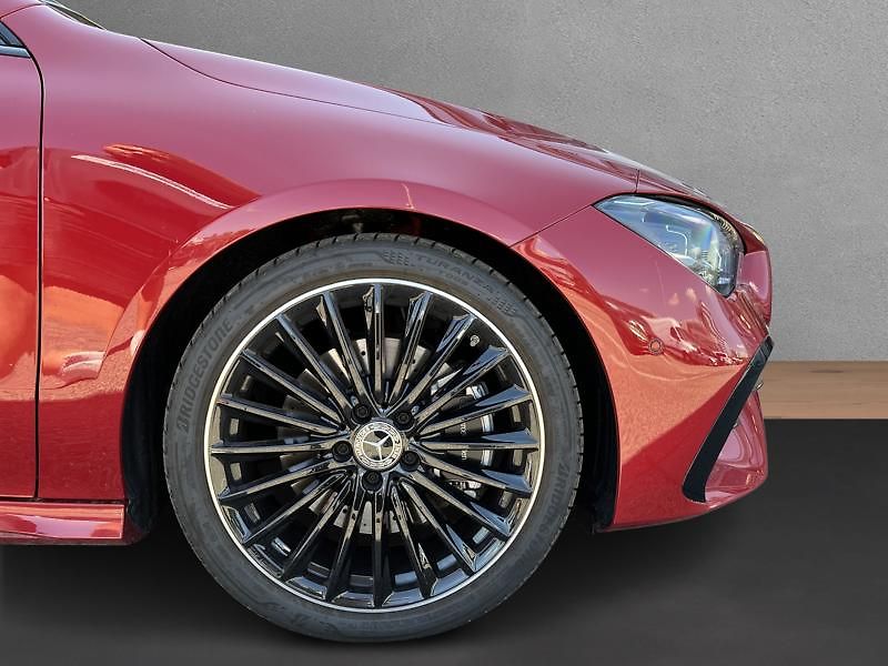 Mercedes-Benz CLA Třída 200 Shooting Brake AMG N - fotka 9 z 18