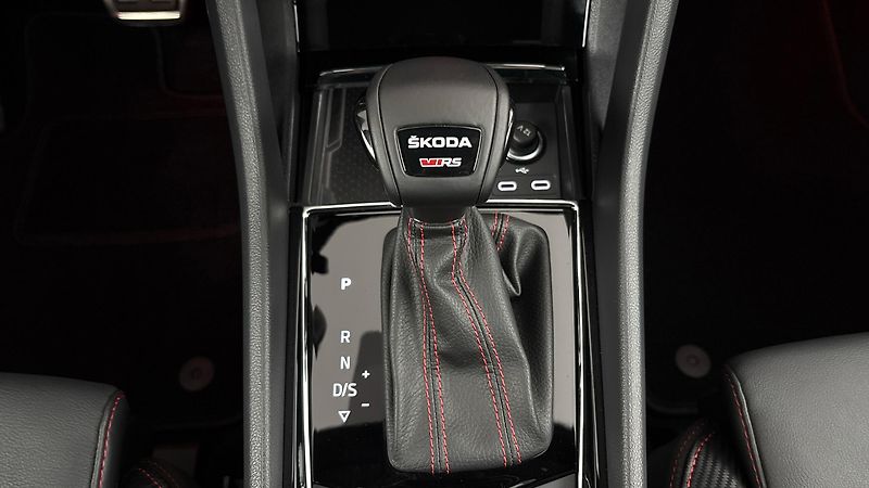 Škoda Kodiaq 2.0 TSI DSG 4x4 RS - fotka 29 z 35