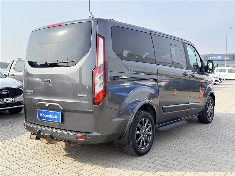 Ford Tourneo Custom 2,0 EcoBlue 136kW TitaniumX L1 - fotka 5 z 22