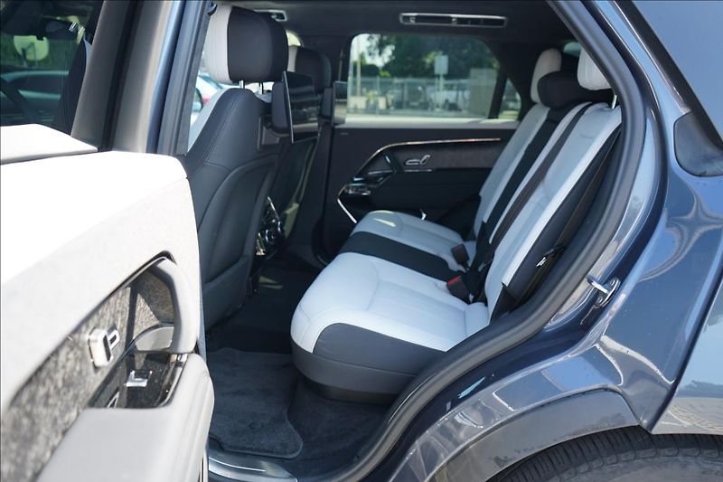 Land Rover Range Rover Sport 4,4 P530 First Edt,ČR,1maj,DPH - fotka 16 z 42