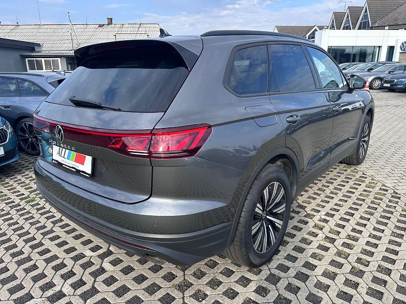 Volkswagen Touareg 3.0 TDI 170kW - fotka 2 z 18