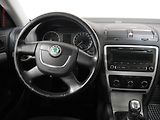 Škoda Octavia (2010) 1.9 TDI, ČR, AC, TZ, temp. - náhled 11
