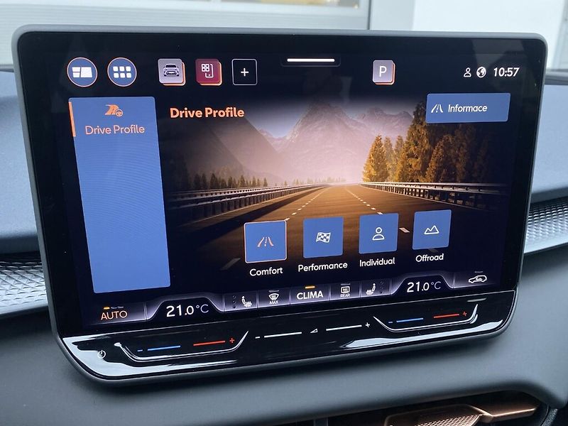 Cupra Terramar DSG 4WD 2,0 TSi 150 kW - fotka 19 z 27