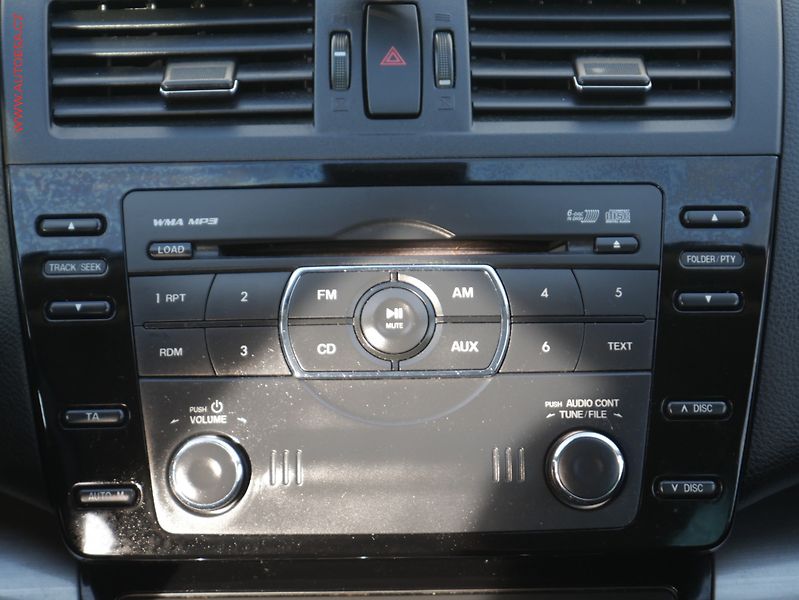 Mazda 6 (2011) 2.2 D, Klima - fotka 11 z 15
