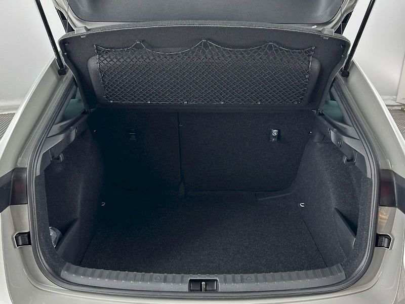 Škoda Scala (2025) DSG 1.5TSI 110kW Monte Carlo - fotka 30 z 32