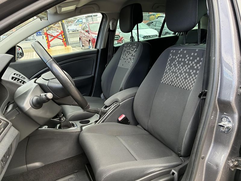 Renault Mégane 1,6i 81kW dig.KLIMA TAŽNÉ    - fotka 10 z 24
