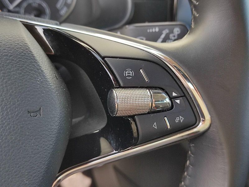 Škoda Scala (2022) Style 1,0 Tsi 81 Kw - fotka 30 z 36