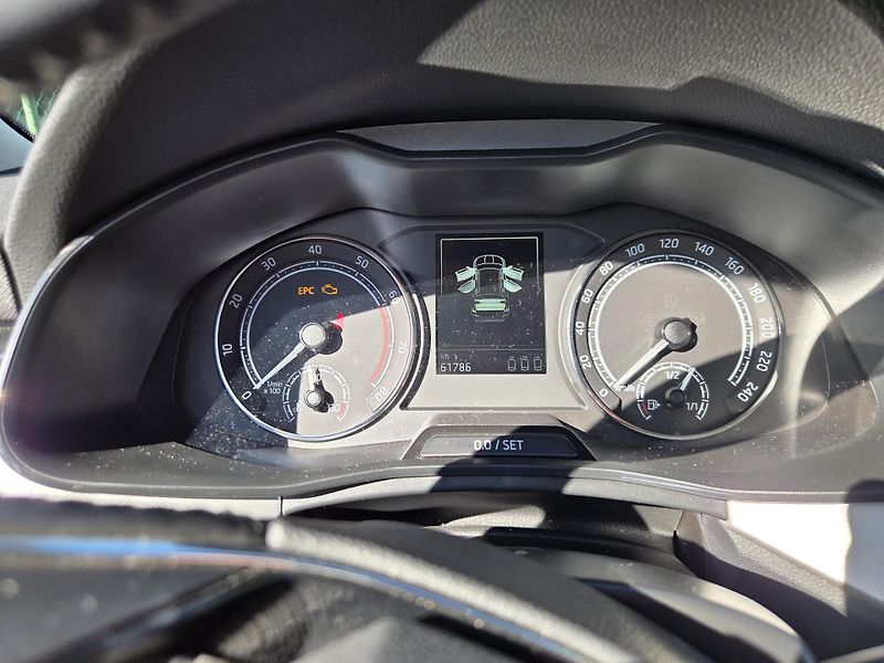 Škoda Kamiq (2021) KAMIQ STYLE 1,0 TSI 70 kW - fotka 35 z 53