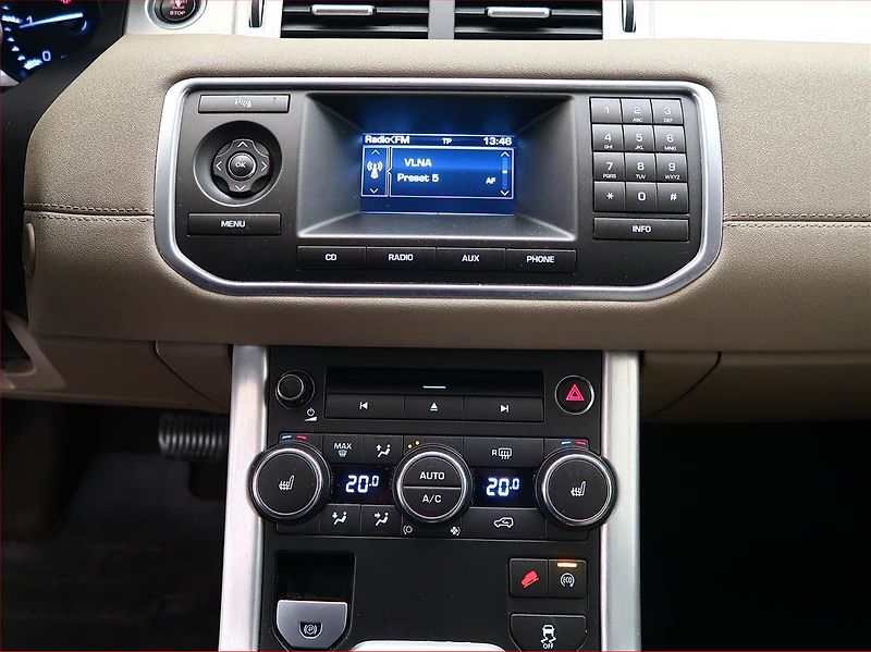Land Rover Range Rover Evoque (2015) eD4, 4X4, Automat, Serv.kniha - fotka 12 z 16