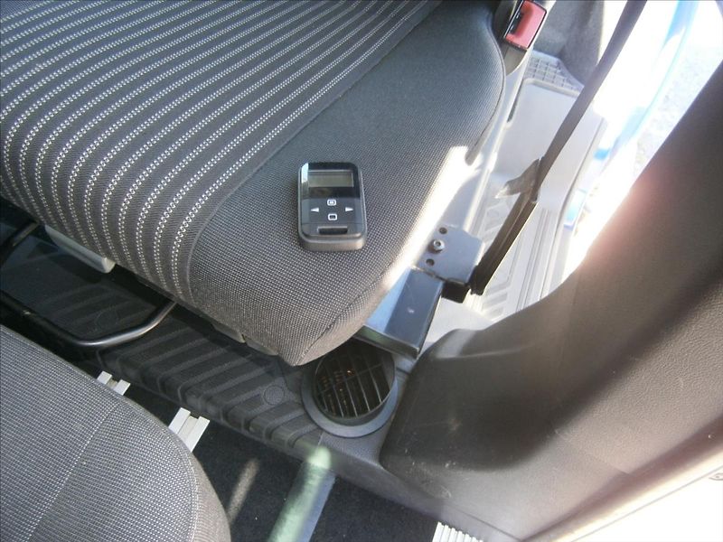 Ford Tourneo Custom 2,2 TDCI EUROLINE 114 KW - fotka 18 z 27