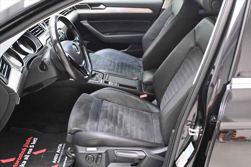 Volkswagen Passat 2,0 TDI 110 kW Highline Záruka - fotka 13 z 30