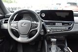 Lexus ES 300h ZLEVNĚNO 2,5 HSD LIMITED EDITI - náhled 10