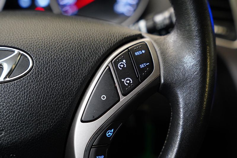 Hyundai i30 - fotka 15 z 21