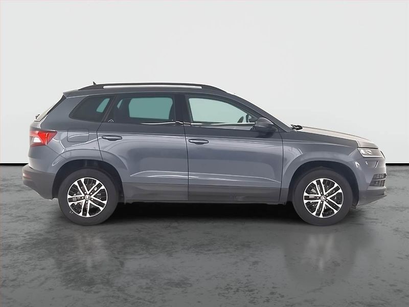Škoda Karoq (2022) Ambition Plus 1.5 TSI - fotka 6 z 25