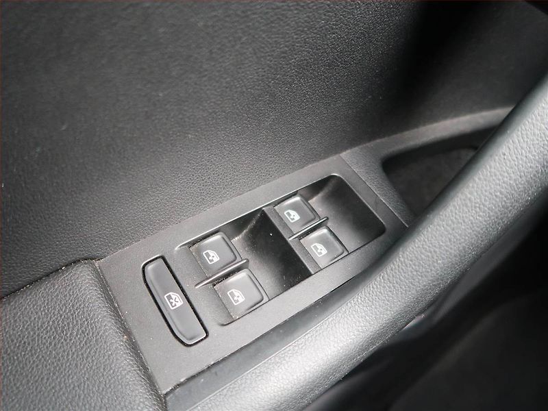 Škoda Octavia (2017) Style 1.6 TDI, Tempomat - fotka 16 z 17