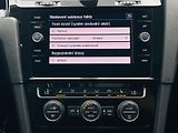 Volkswagen Golf 1.0TSI MANUÁL VÝHŘEV TAŽNÉ  - náhled 34