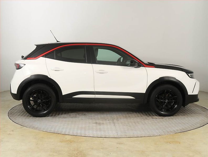 Opel Mokka (2021) GS-Line 1.2 Turbo, Automat - fotka 6 z 22