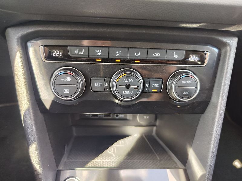 Volkswagen Tiguan Allspace 2.0 TDI/110kW Highline 4x4 - fotka 26 z 38