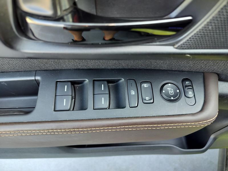 Honda e Advance, kůže - fotka 10 z 26