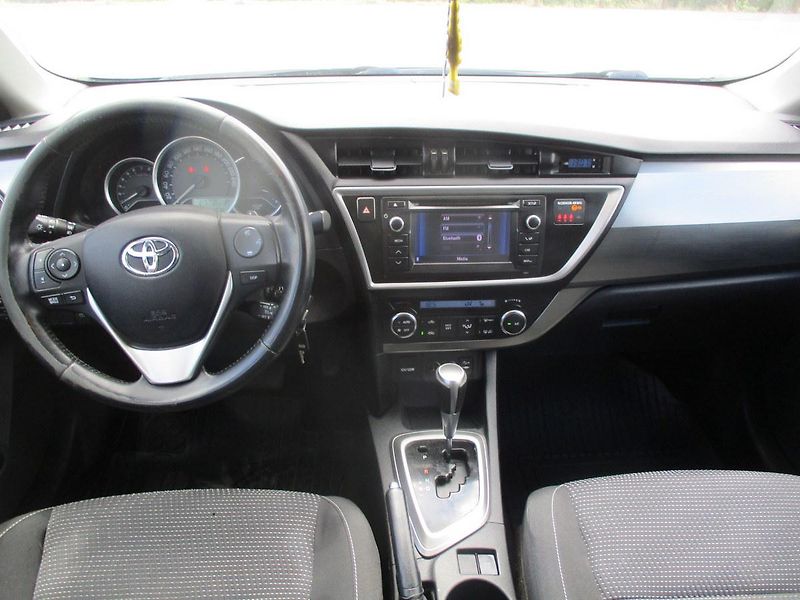 Toyota Auris 1.6i VVTi*AUTOM*NAVI*VÝHŘEV*TZ - fotka 21 z 47