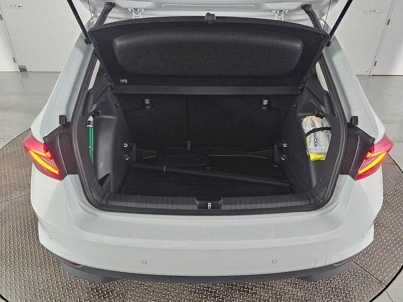 Škoda Fabia (2025) 1.0 TSI 70kW SELECTION - fotka 27 z 27