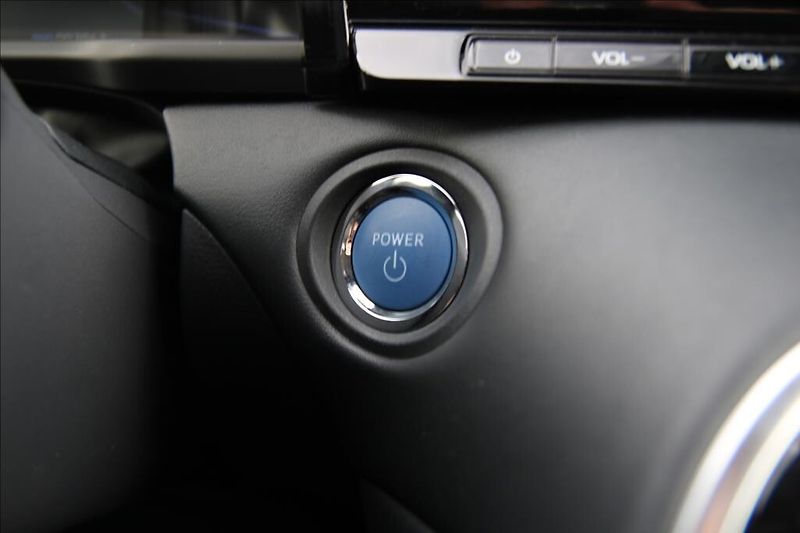 Toyota Mirai ZLEVNĚNO 0,0 FCEV  Excecutive - fotka 27 z 43