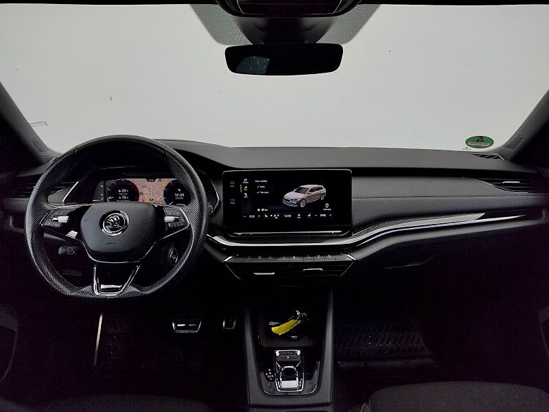 Škoda Octavia (2022) Combi SportLine 2,0 Tdi 110 Kw - fotka 5 z 40