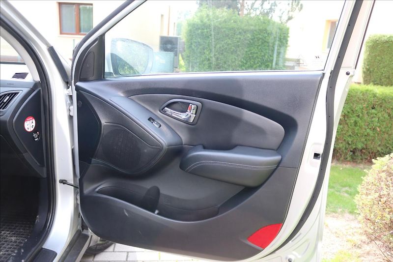 Hyundai ix35 1,6 ČR, 149000Km - fotka 27 z 50