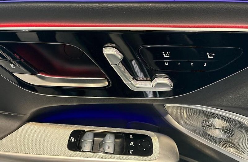 Mercedes-Benz CLE 200 AMG 360k Keyless Ambient  - fotka 13 z 17