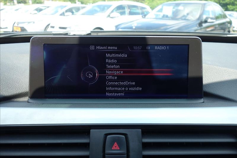 BMW Řada 3 320d GT,XDRIVE,ČR,SERV.KN. - fotka 26 z 41