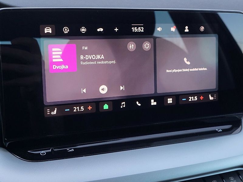 Škoda Octavia 130LET 1,5TSI 110kW - fotka 23 z 28