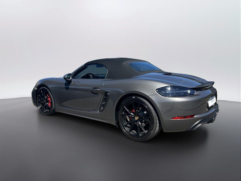 Porsche Boxster 718 GTS - fotka 3 z 29