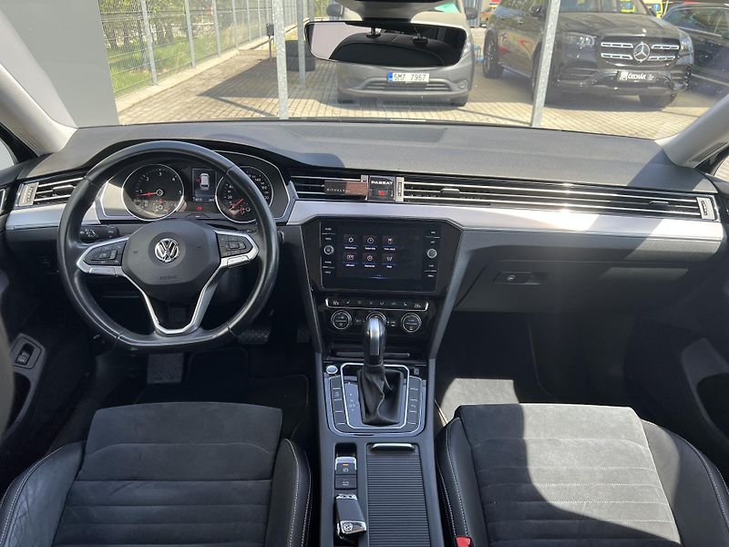 Volkswagen Passat (2020) 2.0TDi*140kW*DSG*ACC - fotka 14 z 32