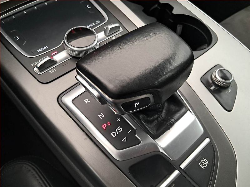 Audi Q7 (2016) 3.0 TDI - fotka 18 z 24