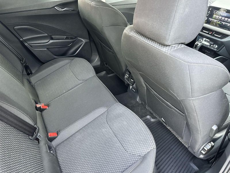 Škoda Fabia (2024) 1.0 TSI DSG Top Selection - fotka 11 z 31