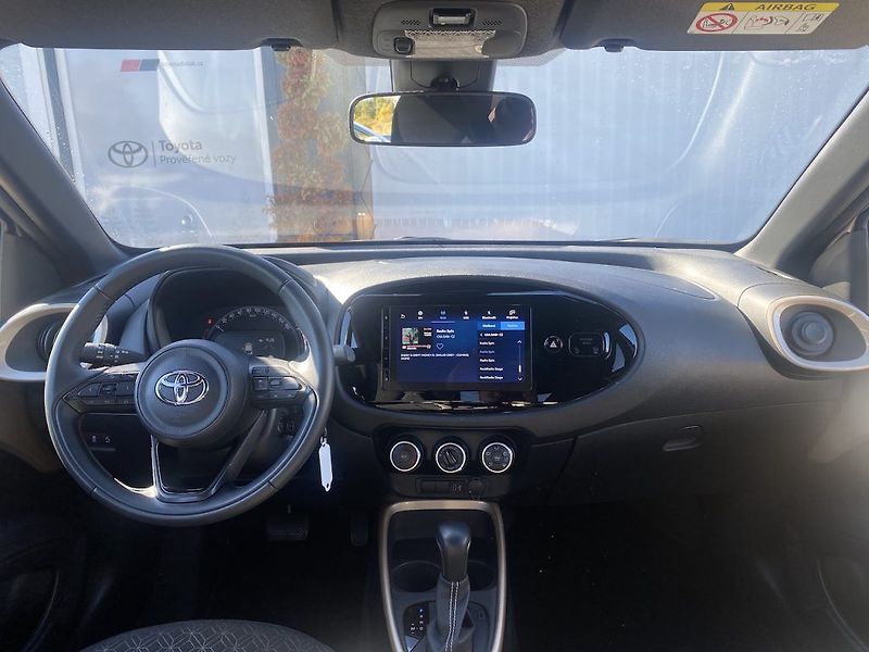 Toyota Aygo 1.0i, ČR, Style, automat, DPH - fotka 10 z 16