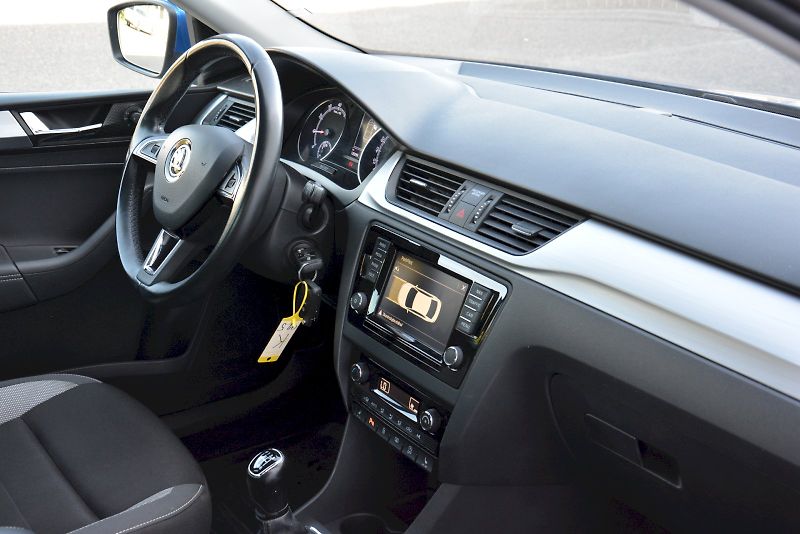 Škoda Rapid (2018) 1.0 TSI 81 KW Ambition PLUS - fotka 12 z 23