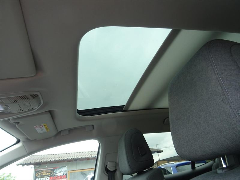 Citroën C5 Aircross 1,2 PT 96 kW, FEEL ,Led, Navi - fotka 19 z 39