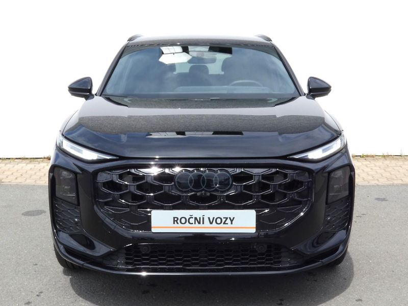 Audi Q3 (2026) S-Line e-hybrid 200 kW - fotka 4 z 29