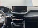 Peugeot 2008 (2020) 1.2PT, Allure, TZ, navi - náhled 12