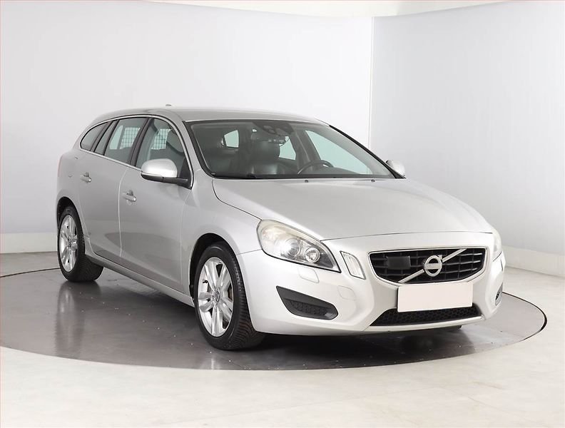 Volvo V60 (2012) D5 2.4, 4X4, Automat, Navi - fotografie inzerátu
