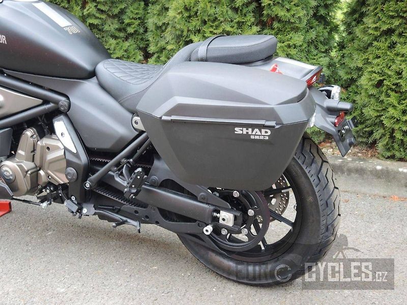 QJ Motor SRV 700 (2026) Skladem - fotka 15 z 16