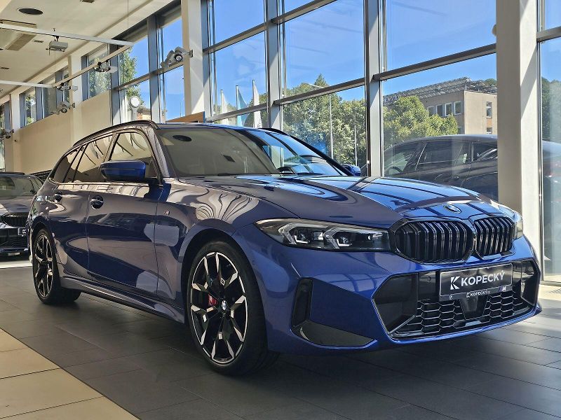 BMW Řada 3 320d xDrive M paket - fotka 3 z 34