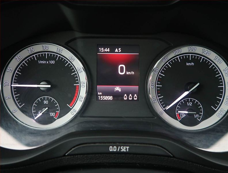 Škoda Kamiq (2019) 1.0 TSI, Serv.kniha, Tempomat - fotka 8 z 21