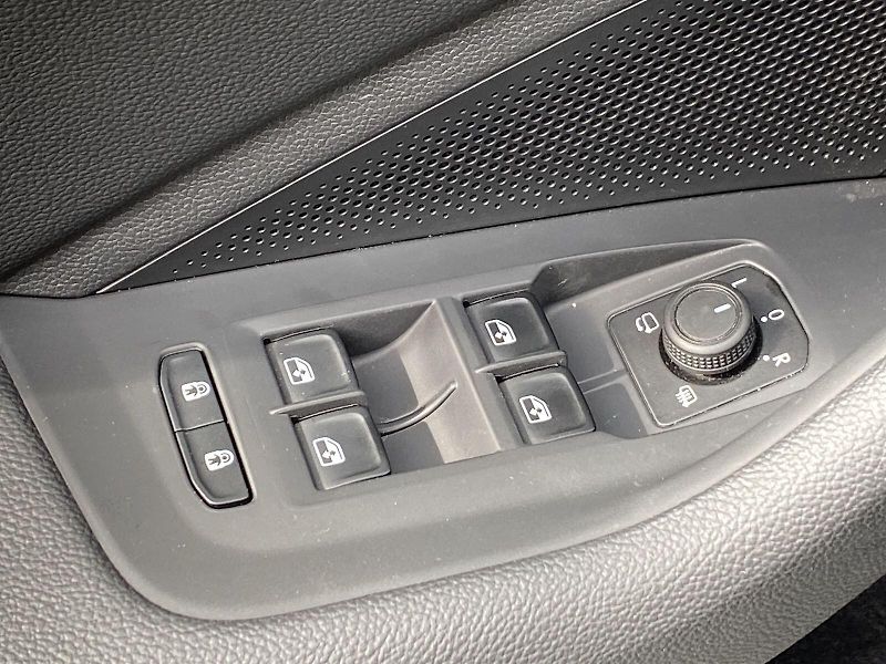Škoda Superb (2024) 2.0 TDI 4x4 DSG L&K - fotka 25 z 41