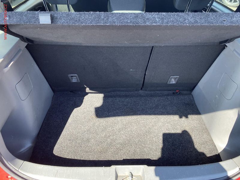 Suzuki SX4 (2007) 1.6i 4WD, ČR, Klima - fotka 7 z 12